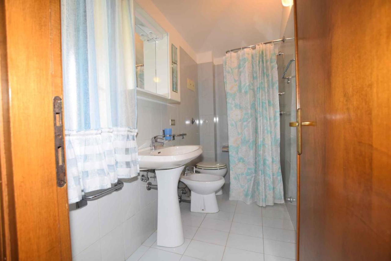 Apartments In Lignano Sabbiadoro 39726 Bagian luar foto