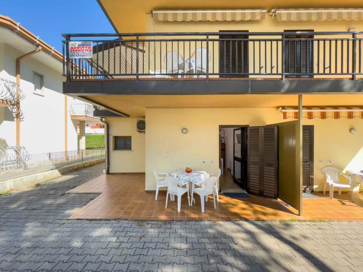 Apartments In Lignano Sabbiadoro 39726 Bagian luar foto