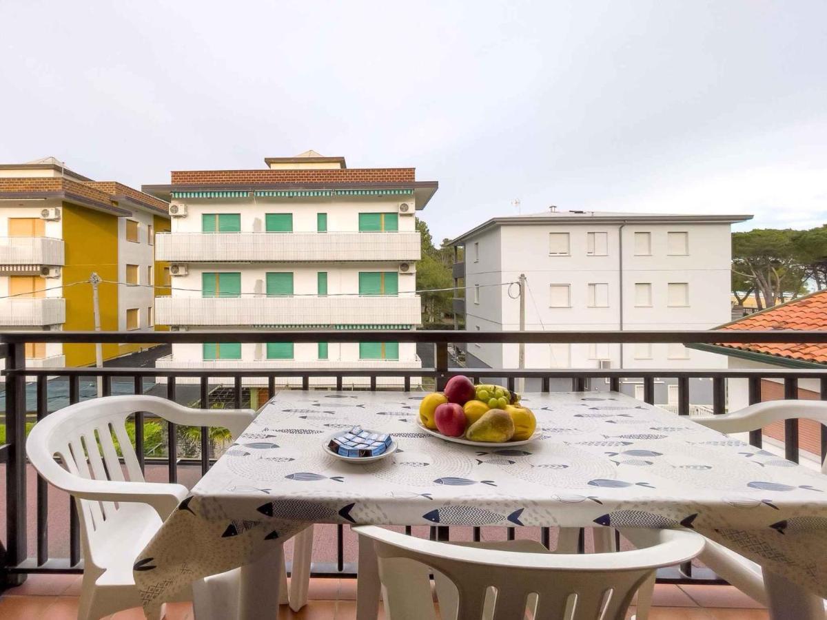 Apartments In Lignano Sabbiadoro 39726 Bagian luar foto