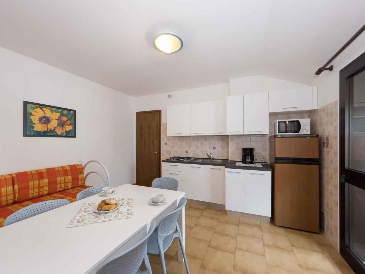 Apartments In Lignano Sabbiadoro 39726 Bagian luar foto